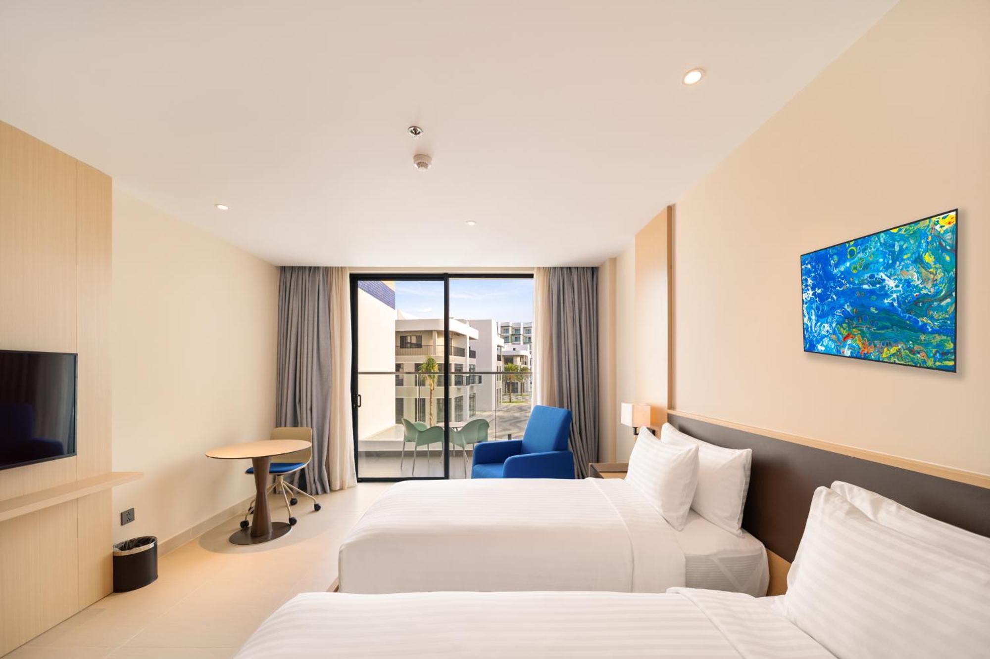 The Empyrean Cam Ranh Beach Resort Extérieur photo